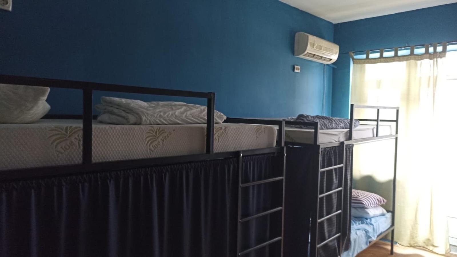 Newborn Center Hostel All Day Free Coffee Pristina Eksteriør billede