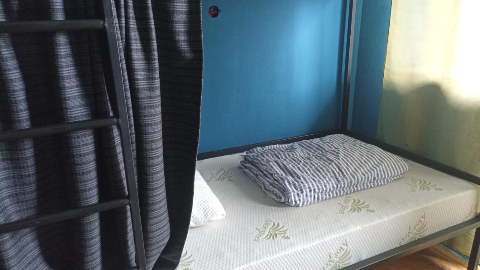 Newborn Center Hostel All Day Free Coffee Pristina Eksteriør billede