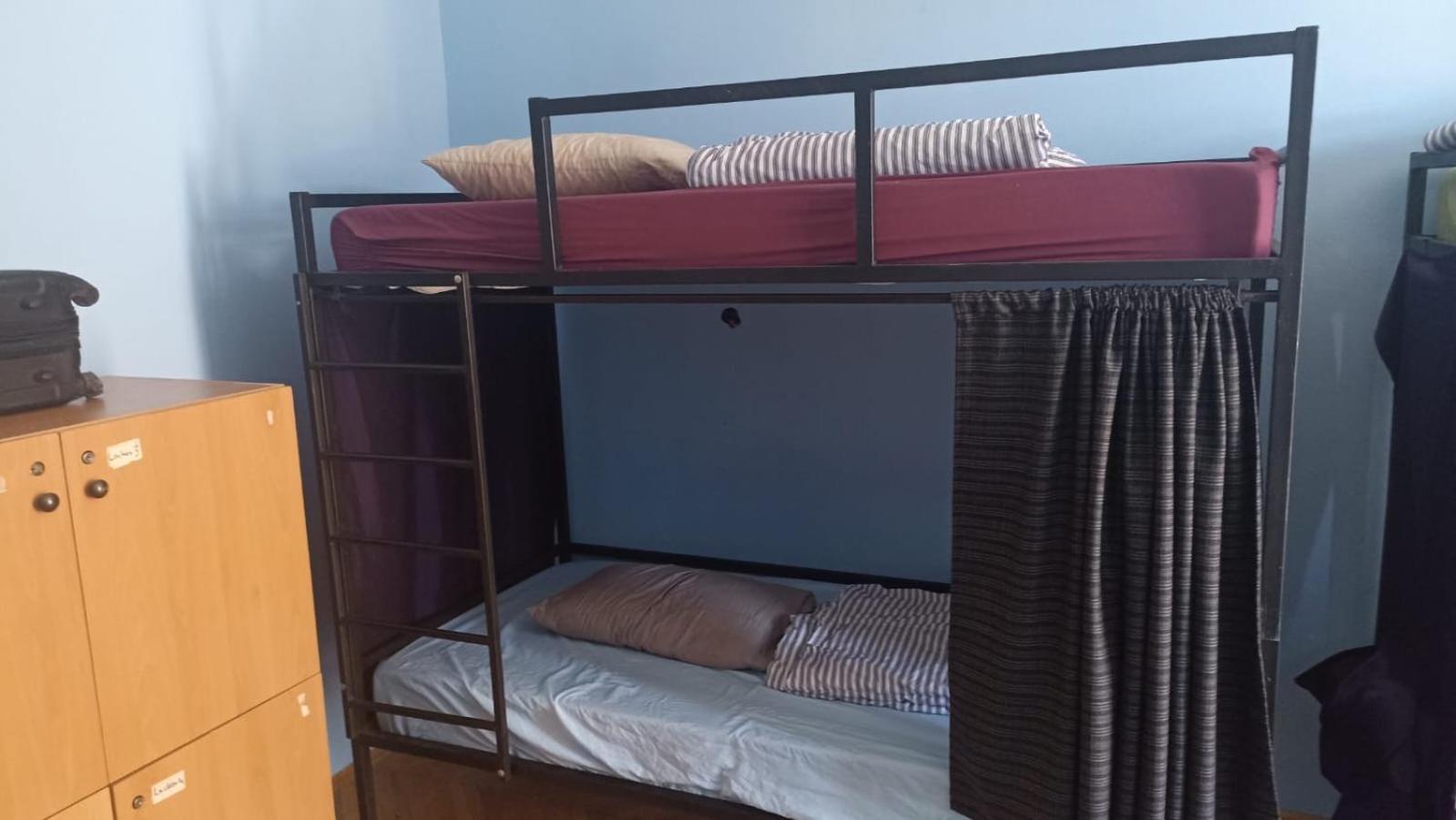 Newborn Center Hostel All Day Free Coffee Pristina Eksteriør billede